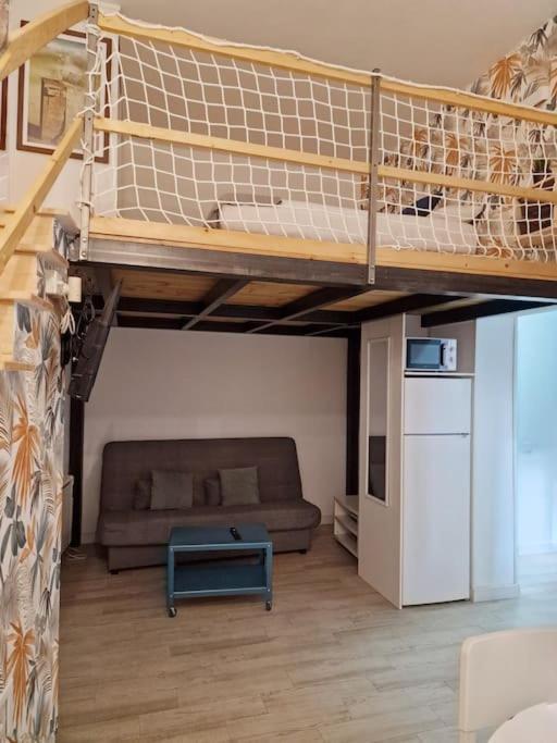 Апартаменты Mediodia Chica Apartamento Tipo Loft En La Latina Мадрид Экстерьер фото