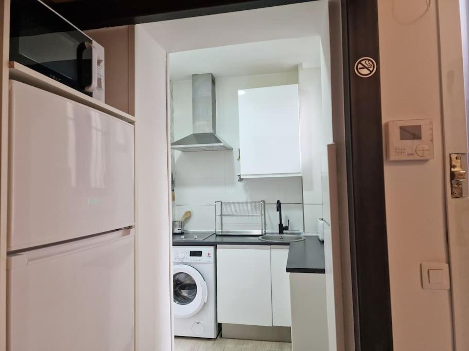 Апартаменты Mediodia Chica Apartamento Tipo Loft En La Latina Мадрид Экстерьер фото
