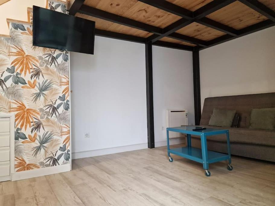 Апартаменты Mediodia Chica Apartamento Tipo Loft En La Latina Мадрид Экстерьер фото